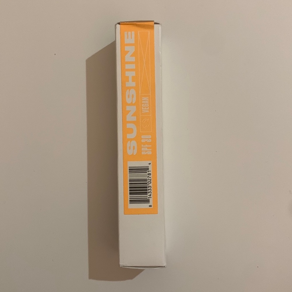 Milk sunshine skin tint 30spf sand